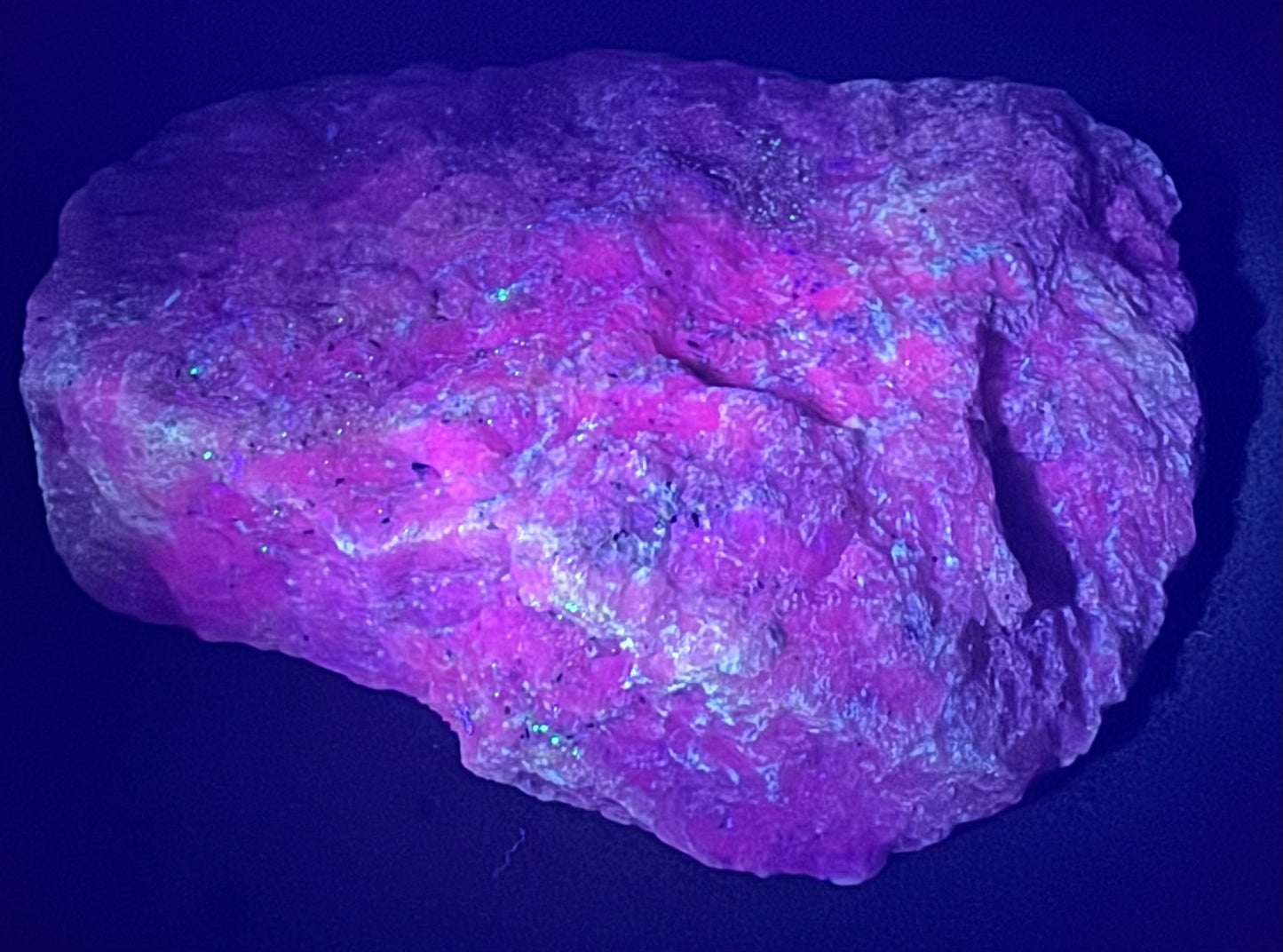 O19 - Chondrodite from Long Lake Zinc, Canada