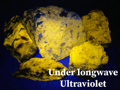 Scapolite - Greenville, Canada