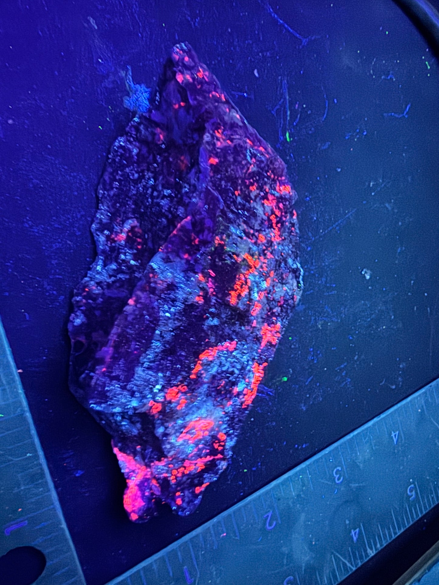 J10-Terlingua Texas red calcite