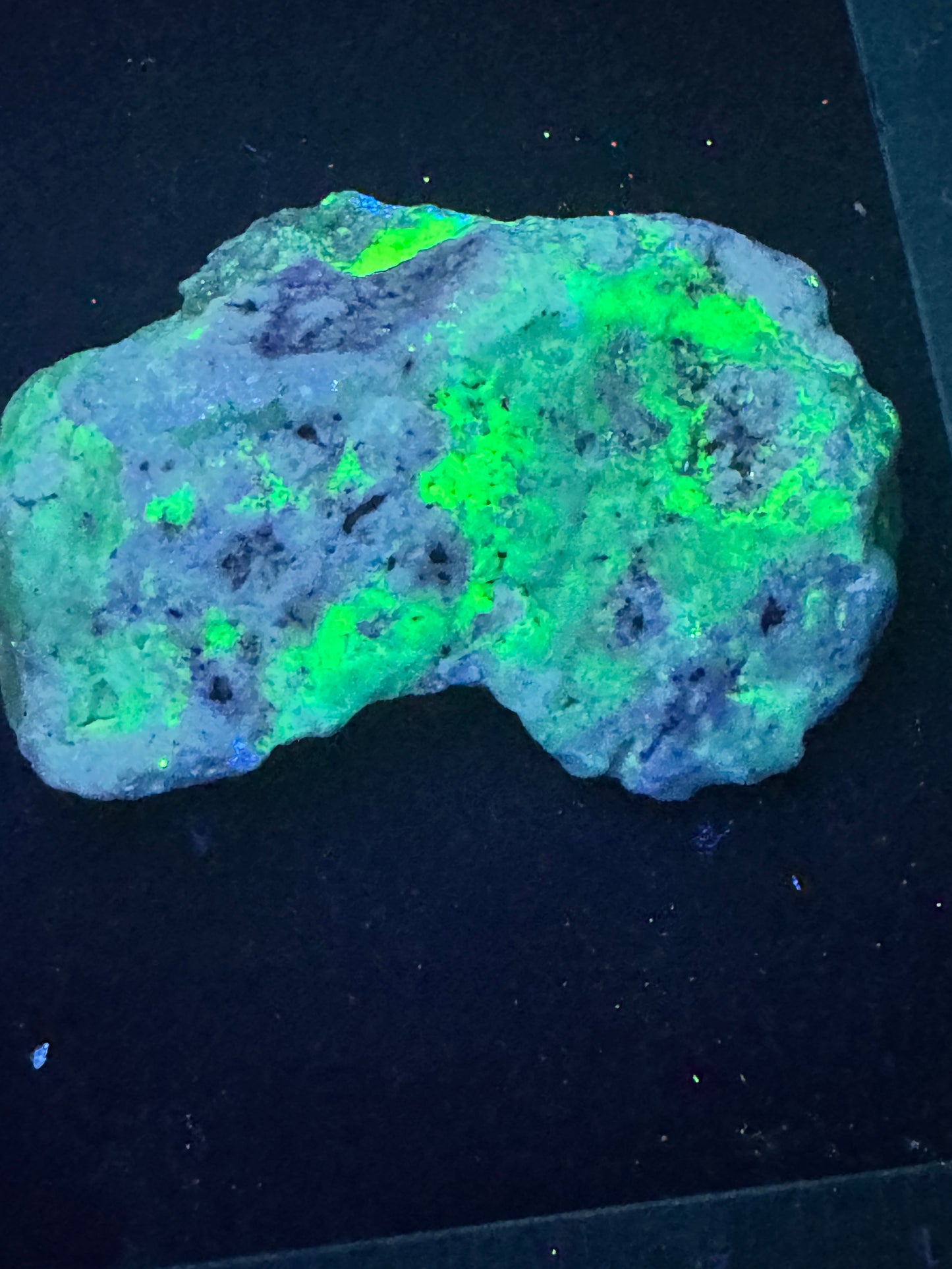 J7-Fluorescent quartz from Durango, Mexico
