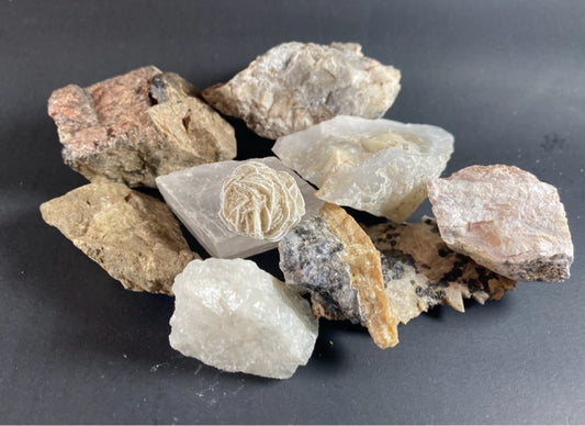 C10 - Shortwave mineral kit (10 specimens)